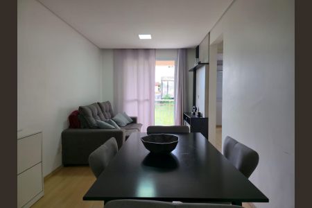 Sala  de apartamento para alugar com 2 quartos, 52m² em Chácara do Vovó, Guarulhos