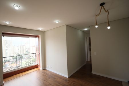 Sala de apartamento à venda com 2 quartos, 50m² em Jardim Anhanguera, São Paulo