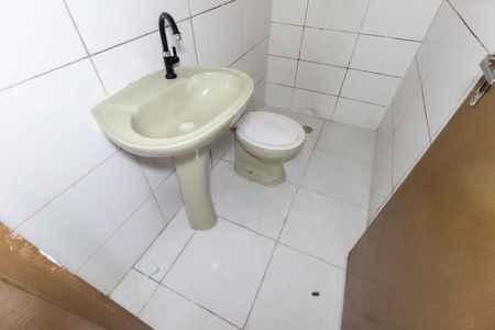 Casa para alugar com 45m², 1 quarto e sem vagaBanheiro