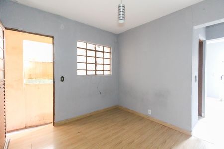 Sala - Quarto de casa para alugar com 1 quarto, 45m² em Vila Carmosina, São Paulo