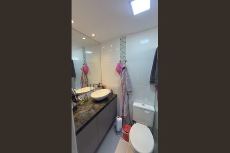 Casa de condomínio para alugar com 125m², 4 quartos e 2 vagas