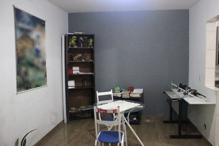 Casa à venda com 182m², 4 quartos e 2 vagasQuarto da edícula 1