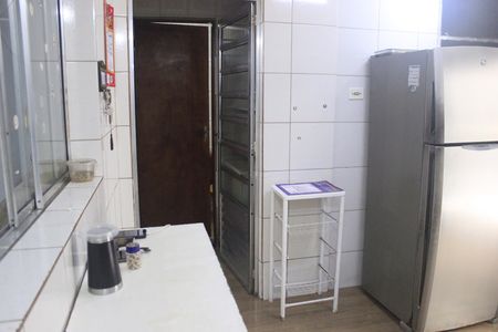 Casa à venda com 182m², 4 quartos e 2 vagasCozinha da edícula 1