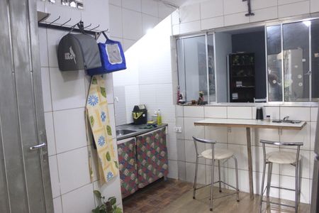 Casa à venda com 182m², 4 quartos e 2 vagasCozinha da edícula 1