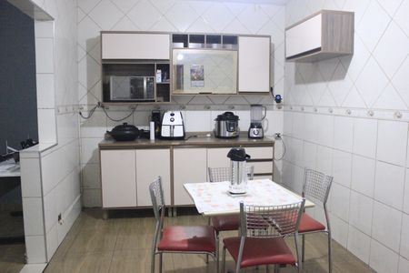 Casa à venda com 182m², 4 quartos e 2 vagasCopa da cozinha/Sala da edícula 1