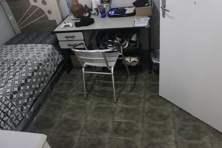 Casa à venda com 182m², 4 quartos e 2 vagasSuíte 2