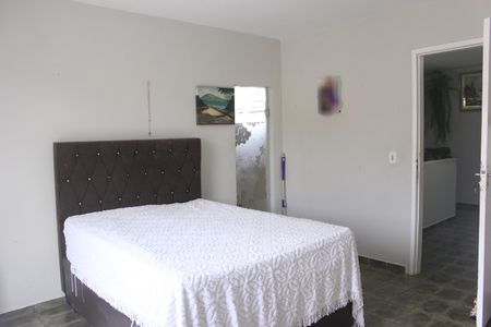 Casa à venda com 182m², 4 quartos e 2 vagasSuíte 1