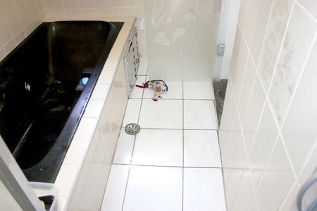 Casa à venda com 182m², 4 quartos e 2 vagasBanheiro da suíte 1