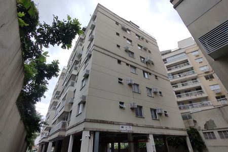 Apartamento à venda com 82m², 3 quartos e 1 vagaFachada do bloco