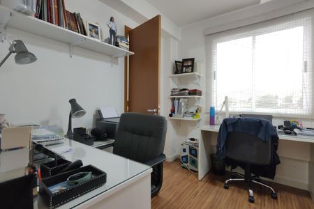 Apartamento à venda com 82m², 3 quartos e 1 vagaQuarto 2 - Suíte