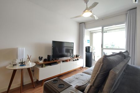 Apartamento à venda com 82m², 3 quartos e 1 vagaSala