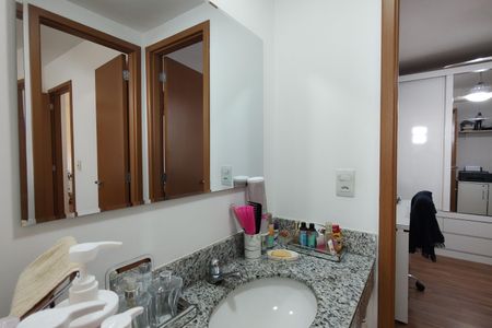 Apartamento à venda com 82m², 3 quartos e 1 vagaBanheiro da Suíte 1