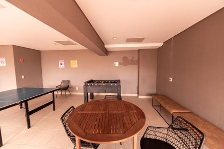 Apartamento para alugar com 61m², 2 quartos e 1 vagaArea comum