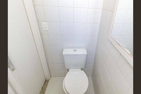 Apartamento para alugar com 178m², 3 quartos e 3 vagasBanheiro de serviço