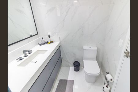 Apartamento para alugar com 178m², 3 quartos e 3 vagasBanheiro da Suíte 3