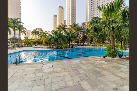 Apartamento para alugar com 178m², 3 quartos e 3 vagasÁrea comum - Piscina