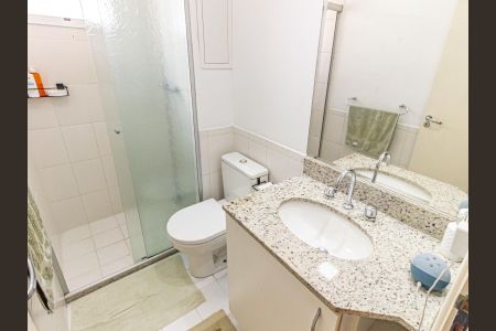 Apartamento para alugar com 178m², 3 quartos e 3 vagasBanheiro da Suíte 2