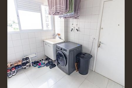 Apartamento para alugar com 178m², 3 quartos e 3 vagasÁrea de Serviço