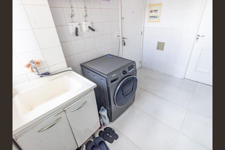 Apartamento para alugar com 178m², 3 quartos e 3 vagasÁrea de Serviço