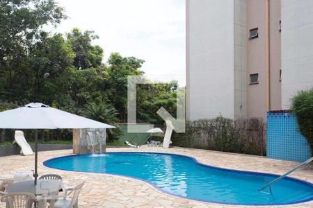 Apartamento para alugar com 54m², 3 quartos e 1 vagaÁrea comum - Piscina