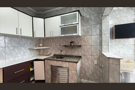 Apartamento à venda com 56m², 2 quartos e sem vaga Apartamento à venda com 56m², 2 quartos e sem vagaCozinha