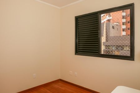 Apartamento à venda com 131m², 3 quartos e 2 vagas Apartamento à venda com 131m², 3 quartos e 2 vagasSuíte 3
