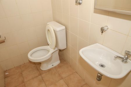 Apartamento à venda com 131m², 3 quartos e 2 vagas Apartamento à venda com 131m², 3 quartos e 2 vagasBanheiro de serviço