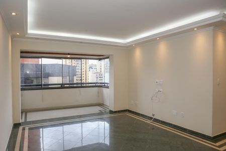 Apartamento à venda com 131m², 3 quartos e 2 vagas Apartamento à venda com 131m², 3 quartos e 2 vagasSala