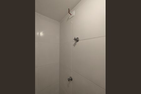 Banheiro - torneira de apartamento para alugar com 2 quartos, 26m² em Vila Dom Pedro I, São Paulo