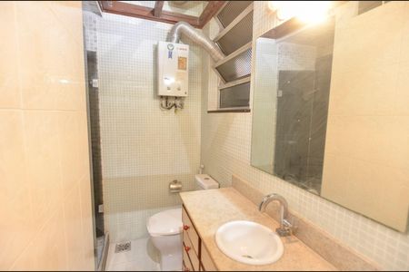 Apartamento à venda com 81m², 2 quartos e sem vaga Apartamento à venda com 81m², 2 quartos e sem vagaBanheiro da Suíte 2