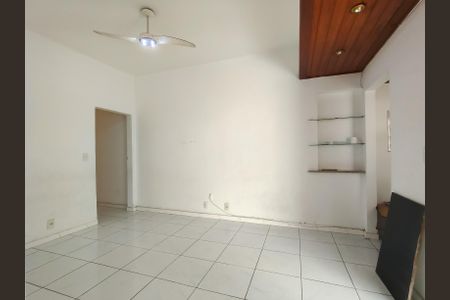 Sala de apartamento para alugar com 2 quartos, 81m² em Imperial de São Cristóvão, Rio de Janeiro