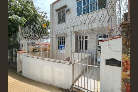 Apartamento para alugar com 81m², 2 quartos e sem vaga Apartamento para alugar com 81m², 2 quartos e sem vagaFachada e portaria