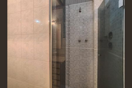 Apartamento para alugar com 81m², 2 quartos e sem vaga Apartamento para alugar com 81m², 2 quartos e sem vagaBanheiro da Suíte 2