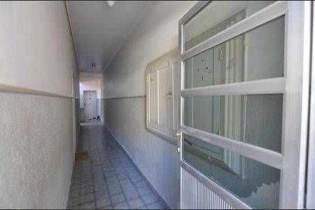 Apartamento à venda com 81m², 2 quartos e sem vaga Apartamento à venda com 81m², 2 quartos e sem vagaHall