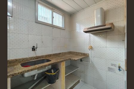 Apartamento para alugar com 81m², 2 quartos e sem vaga Apartamento para alugar com 81m², 2 quartos e sem vagaCozinha