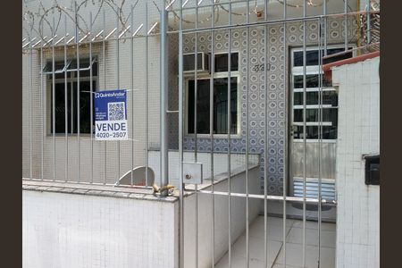 Apartamento para alugar com 81m², 2 quartos e sem vaga Apartamento para alugar com 81m², 2 quartos e sem vagaFachada e portaria