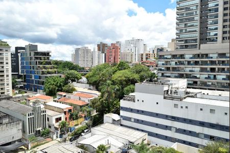 Vista de apartamento à venda com 3 quartos, 70m² em Pinheiros, São Paulo