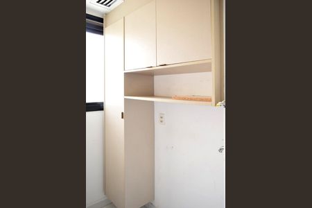 Apartamento à venda com 70m², 3 quartos e 1 vagaÁrea de Serviço