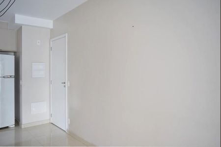 Sala de apartamento à venda com 3 quartos, 70m² em Pinheiros, São Paulo