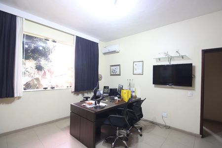 Casa à venda com 1316m², 7 quartos e 26 vagasSuíte 2