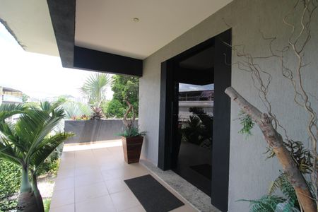 Casa à venda com 1316m², 7 quartos e 26 vagasVaranda