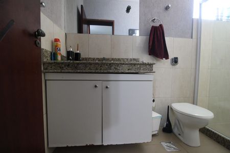 Casa à venda com 1316m², 7 quartos e 26 vagasBanheiro da suíte 1