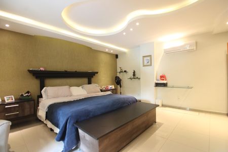 Casa à venda com 1316m², 7 quartos e 26 vagasSuíte 4