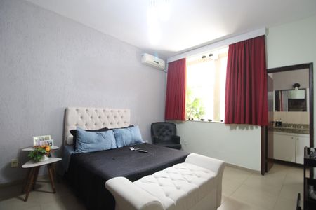 Casa à venda com 1316m², 7 quartos e 26 vagasSuíte 1