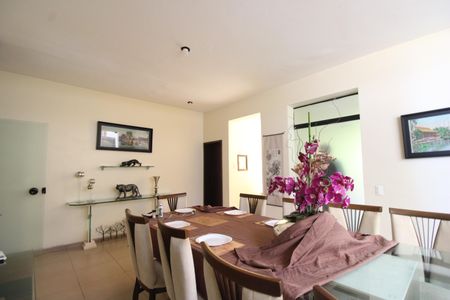 Casa à venda com 1316m², 7 quartos e 26 vagasSala 2