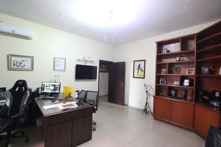 Casa à venda com 1316m², 7 quartos e 26 vagasSuíte 2