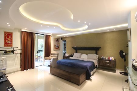 Casa à venda com 1316m², 7 quartos e 26 vagasSuíte 4