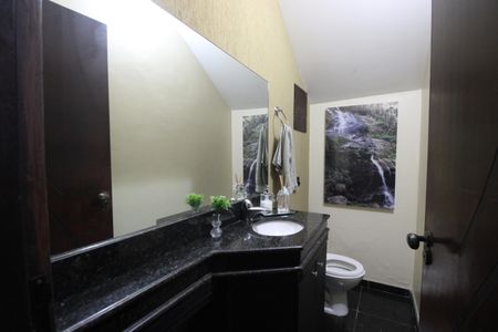 Casa à venda com 1316m², 7 quartos e 26 vagasLavabo