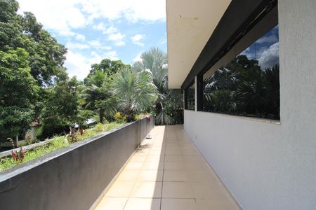 Casa à venda com 1316m², 7 quartos e 26 vagasVaranda