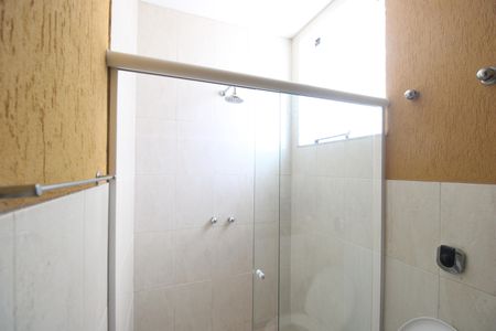 Casa à venda com 1316m², 7 quartos e 26 vagasBanheiro da suíte 2